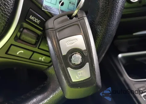 2014 BMW 328I из США, поврежденный, VIN WBA3A5C5XEP600874